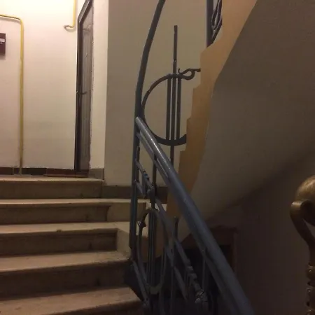 Romana Apartment *