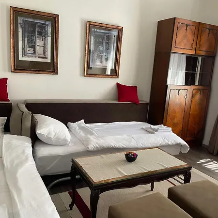 Romana Apartamento *